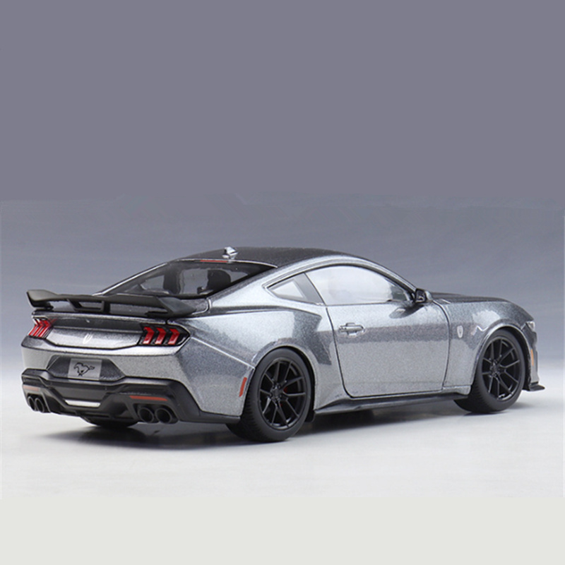 1:24 Mustang Dark Horse 2024 A - Model Kit Mustang incelemesi ve fiyatı