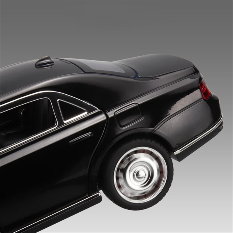 1/24 Aurus Senat Alaşım Limuzi - Model Kit Mustang incelemesi ve fiyatı